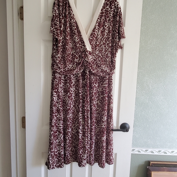 Aa Studio Dresses & Skirts - 🔴 Red Dot Sale 🔴🔴Cuuute Giraffe Inspired Dress Vintage Granny  Dress